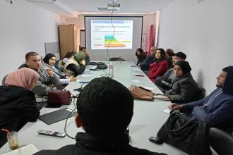 حصة تدريبية لفائدة طلبة الماجستير بالمعهد العالي لإدارة الأعمال بصفاقس